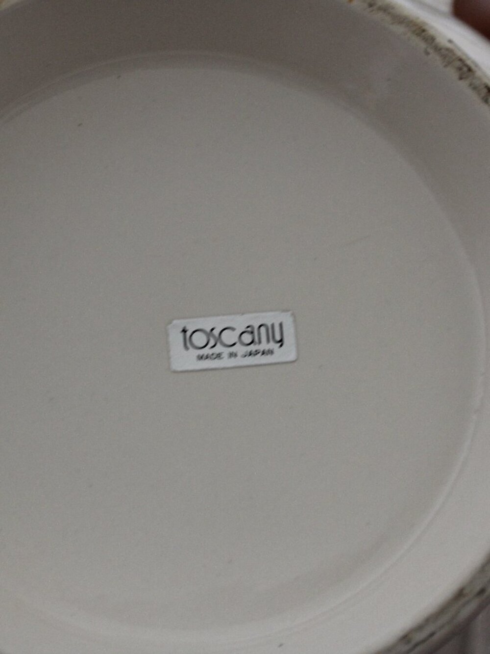Toscany Made in Japan White Embossed Floral Pedestal Soup Tureen Serving Bowl